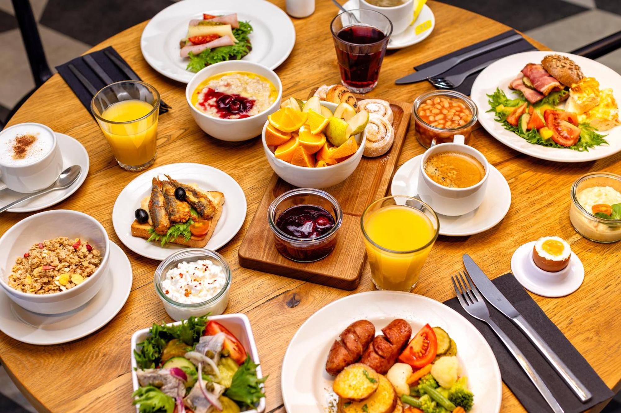 Metropol Hotell 3*